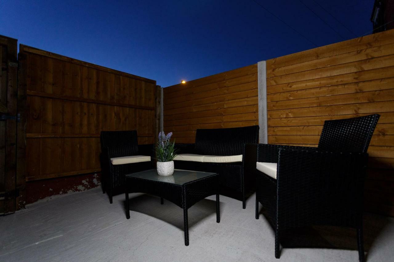 Clifton Bespoke Serviced Apartments Leeds  Buitenkant foto