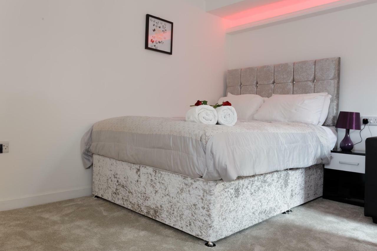 Clifton Bespoke Serviced Apartments Leeds  Buitenkant foto